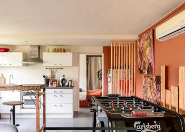 T2 Entre Et Montagnes * Porto-Vecchio (Corsica)